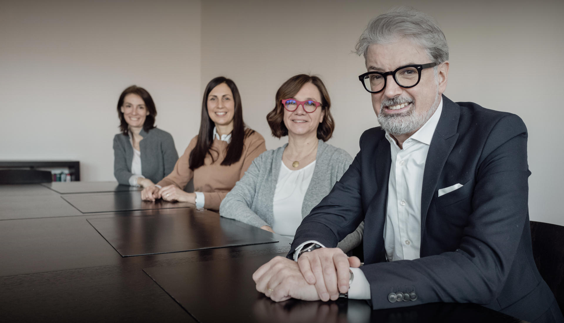 excent-lavora-con-noi